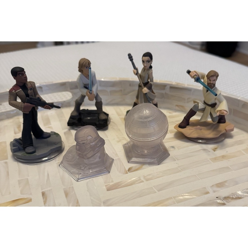 Disney Infinity 3.0 Lot Star Wars 6 figures EUC Collectibles